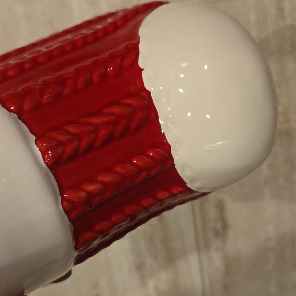 New Rae Dunn Artisan Collection "HO HO HO" Holiday Mug - Picture 6 of 9